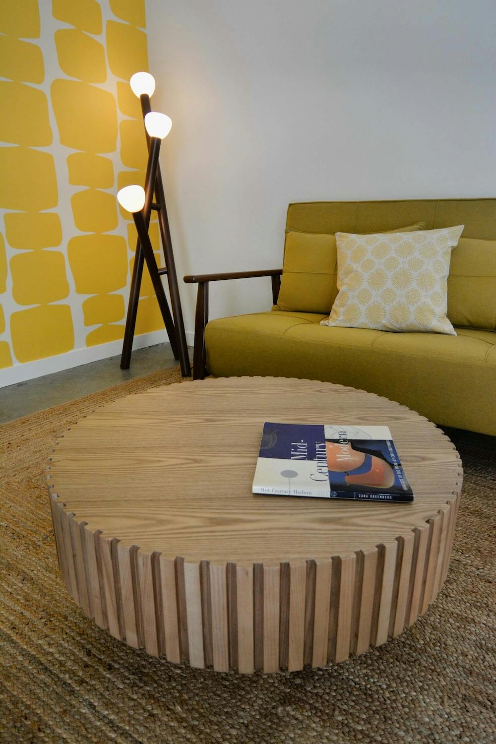 poolside room